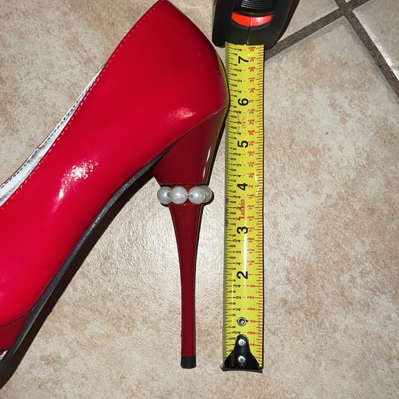Red Kiss Footwear Pearl Red Platform Heels size 10 - Picture 8 of 9